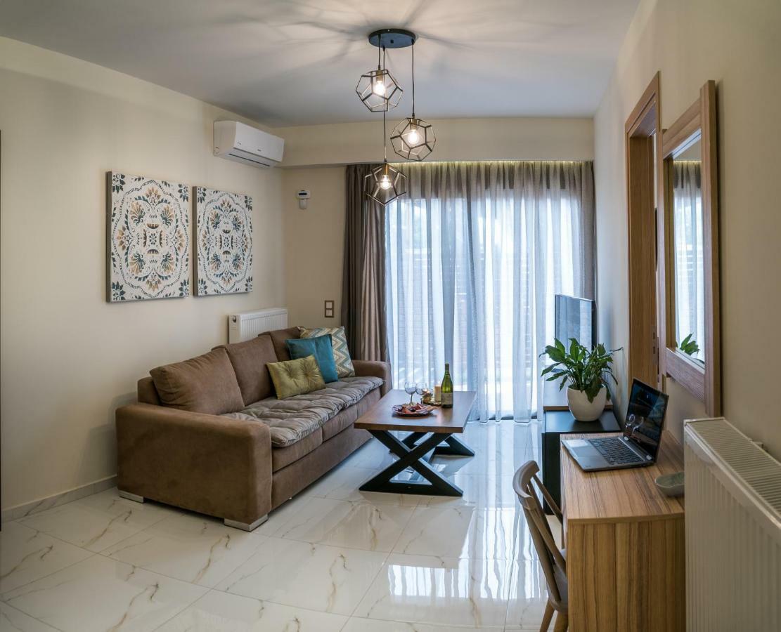 Lemar Luxury Apartments خيرسونِسوس المظهر الخارجي الصورة
