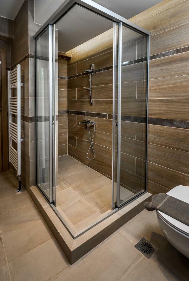 Lemar Luxury Apartments خيرسونِسوس المظهر الخارجي الصورة