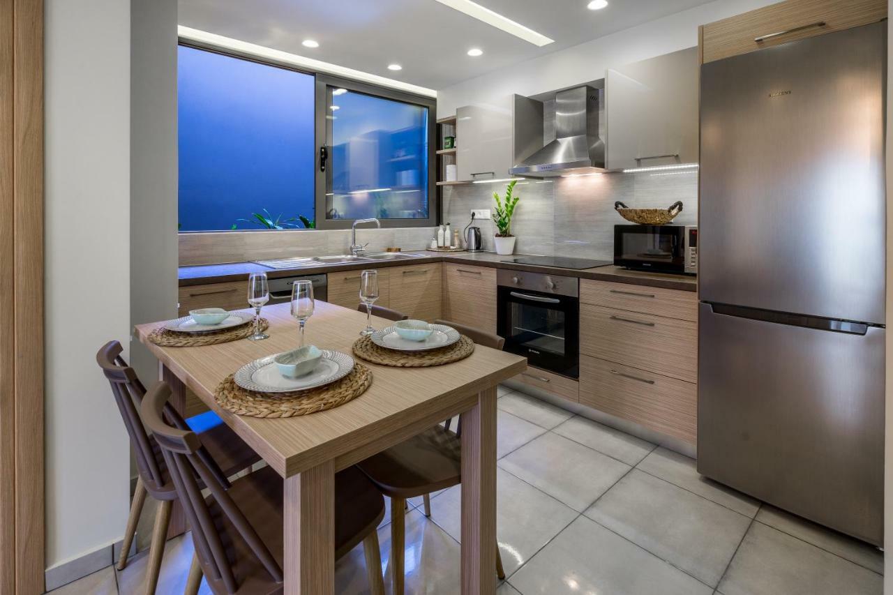Lemar Luxury Apartments خيرسونِسوس المظهر الخارجي الصورة